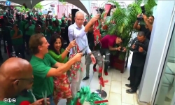 Embedded thumbnail for Wereldbiermerk Heineken vanaf nu ook lokaal gebrouwen in Suriname