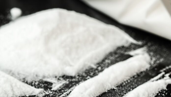 Verdachte zeil Belastingen Man krijgt 100 euro om cocaïne in postpakket naar Nederland te verzenden |  Suriname Nieuws Centrale