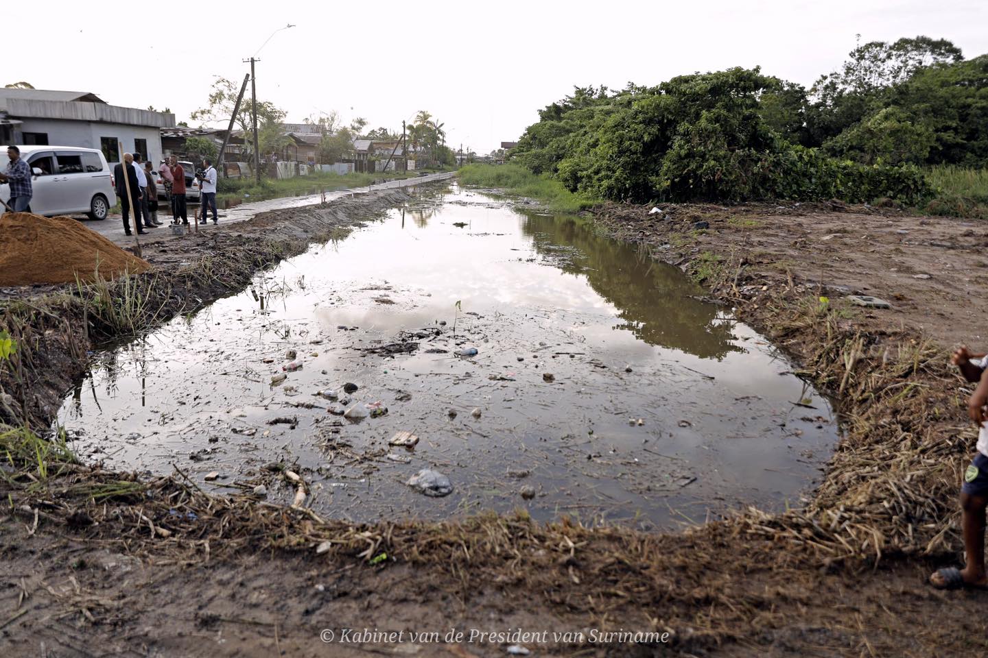 Percelen en wegen in Winti Wai en Pontbuiten blijven binnenkort droog