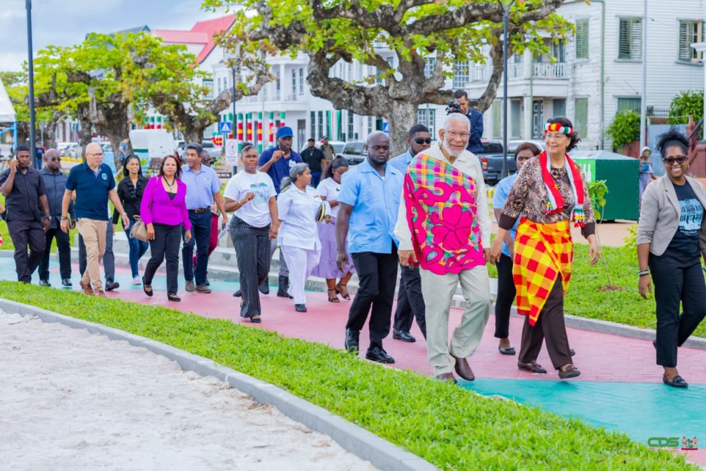 Gerenoveerde Waterkant opstap historisch Paramaribo naar regionale parel