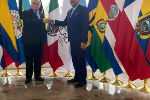 Preseident aangekomen in Mexico