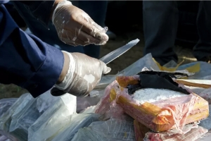 Ter illustratie: politie neemt drugs in beslag © ANP