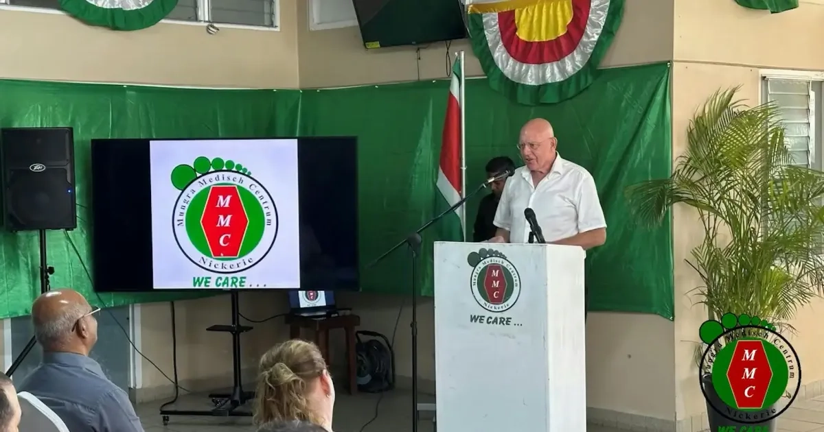 Eerste knieprothese-operatie in MMC markeert historisch moment ...