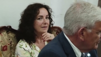 Embedded thumbnail for Video: Nederlandse burgemeesters Femke Halsema en Jan van Zanen op bezoek bij president Santokh