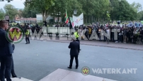 Embedded thumbnail for VIDEO: Surinamers demonstreren tegen president Santokhi in Amsterdam