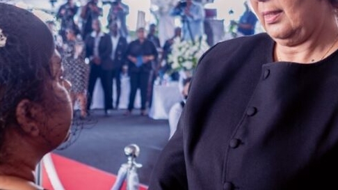 NDP’ers maken herrie over schending van protocollen terwijl zij zelf het land nog ernstiger besmeuren