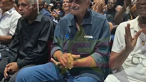 Abrahams kijkt uit naar voorstel gratie veroordeelden 8 december 1982