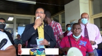 Embedded thumbnail for ACTIEVOERDERS VRAGEN DUIDELIJKHEID AAN OW MINISTER