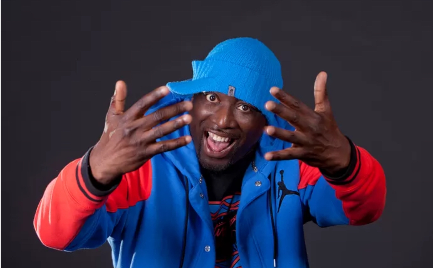 Doekoe Rapper Def Rhymz (53) overleden, bekend van hits als Doekoe en Schudden ...