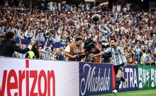 Messi verbreekt all-time WK-record en leidt Argentinië naar overwinning