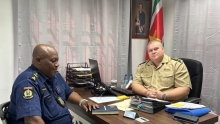 Nieuwe politiecommandant Wanica en districtscommissaris starten samenwerking