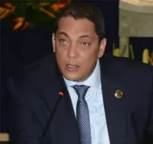 Van Trikt onder politiebegeleiding naar specialist; detentie volgt na weigering uitstel door OM