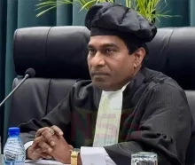 Hofpresident Rasoelbaks geïnformeerd over opname derde instantie in Grondwet