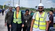 Simons: 10.000 woningen in vier jaar zou grote stap zijn voor Suriname