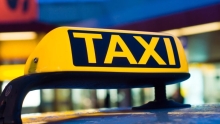 Vrouw beroofd door chauffeur