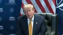 Olierally en wereldwijde beursdalingen na twijfel Trump over wapenstilstand met Iran