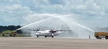 De eerste vlucht van Caribbean Airlines vanuit Ogle Airport naar de Johan Adolf Pengel International Luchthaven wordt verwelkomd