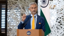 Indiase minister Jaishankar brengt historisch bezoek aan Suriname