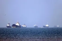 Stremming Hormuz: Zeelieden vast in een uitzichtloze situatie