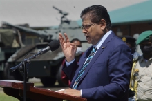De Surinaamse president Chan Santokhi bezoekt het Nationaal Leger in de Memre Buku Kazerne. De president is tevens opperbevelhebber der strijdkrachten.ANP