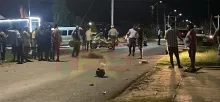 Bromfietser overlijdt na aanrijding met politieagent in Nickerie