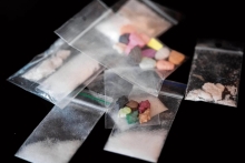 Politie onderschept verschillende drugssoorten op meerdere locaties in Paramaribo