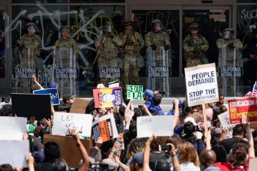 Nieuwe escalatie: VS zet mariniers in bij protesten Los Angeles