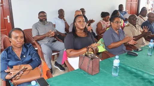 Startsein hooglandrijstproject in Pokigron: focus op voedselzekerheid en export