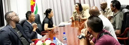 Indiaseschenking maakt renovatie sportaccommodaties in Nickerie mogelijk