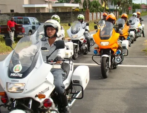Meer politie en toezicht in uitgaanscentrum Paramaribo