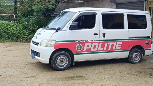 Voortvluchtige verdachte opgepakt in Brokopondo na vondst begraven lichaam