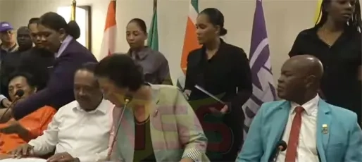 Zes partijen tekenen intentieverklaring: VHP alleen achtergebleven