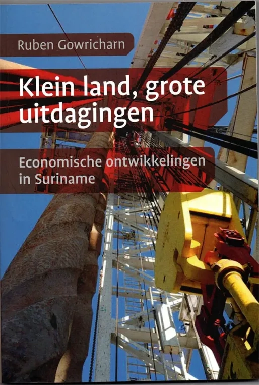Recensie: Klein land, grote uitdagingen 