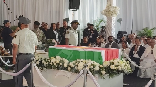 Samenleving neemt afscheid van Santokhi