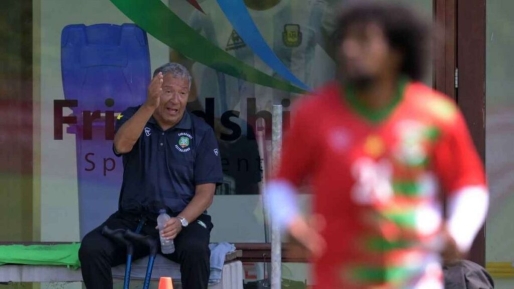 Natio-bondscoach Ten Cate fileert uitstelverzoek Irak