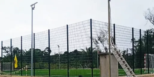 Nieuw sportveld en logeergebouw in Godoholo Nieuw sportveld en logeergebouw in Godoholo