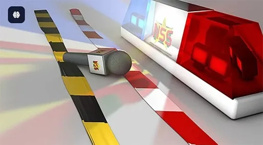 Hoogbejaarde vrouw worstelt met indringers in haar woning