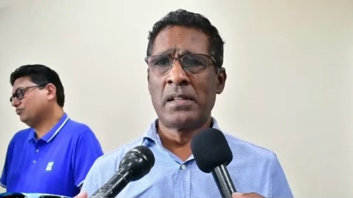 Sharman over Santokhi: “Vol ongeloof na plotseling overlijden”