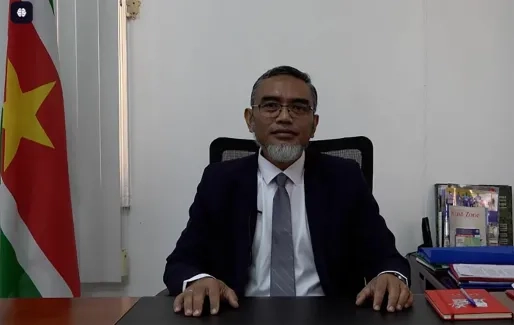 Minister Soeropawiro: Alleen onrechtmatige gronduitgiften worden nietig verklaard