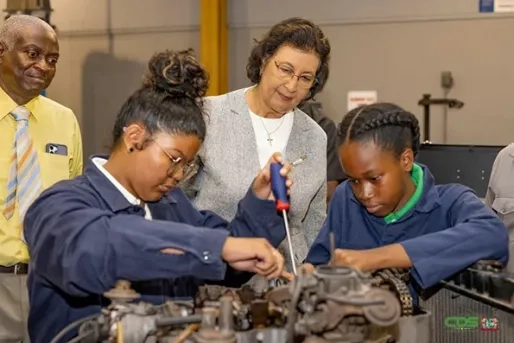 President: Beroepsonderwijs is motor voor diversificatie economie