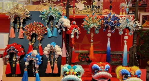 Journalisten ervaren de pracht en geschiedenis van de Chinese opera