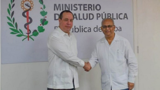 Minister Albert Ramdin en zijn Cubaanse collega van Volksgezondheid, José Ángel Portal Miranda. Foto: CDS