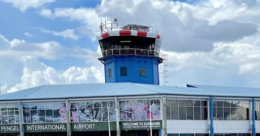 Tekort aan luchtverkeersleiders legt gebrek aan daadkracht regering-Simons/Rusland bloot