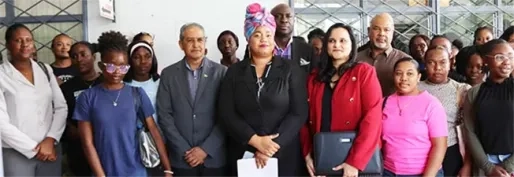 250 werkzoekenden starten met vaktrainingen via Leri Fu Feni Wroko