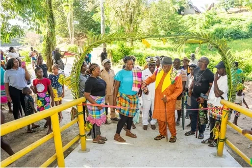 Nieuwe brug verbetert bereikbaarheid Bende Kondre