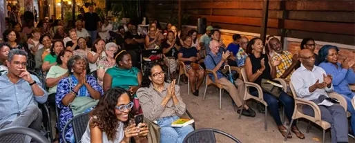 Bundel 'Onafhankelijk' officieel gepresenteerd aan samenleving in volle Tori Oso