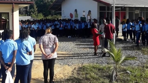 Schoolterrein LBO Brokopondo niet langer onder water na ingreep