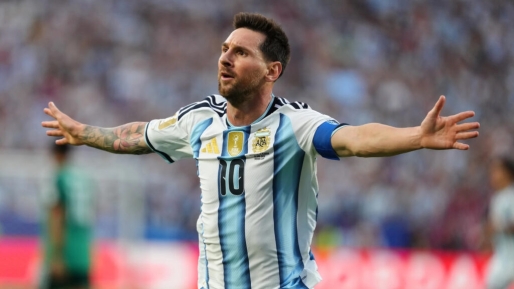 Messi schrijft opnieuw geschiedenis met 200e interland en recordhattrick op WK 2026
