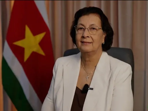 Simons kondigt verscherpte voorwaarden aan voor gronduitgifte