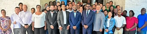 Suriname versterkt grensoverschrijdende aanpak tegen vogelgriep